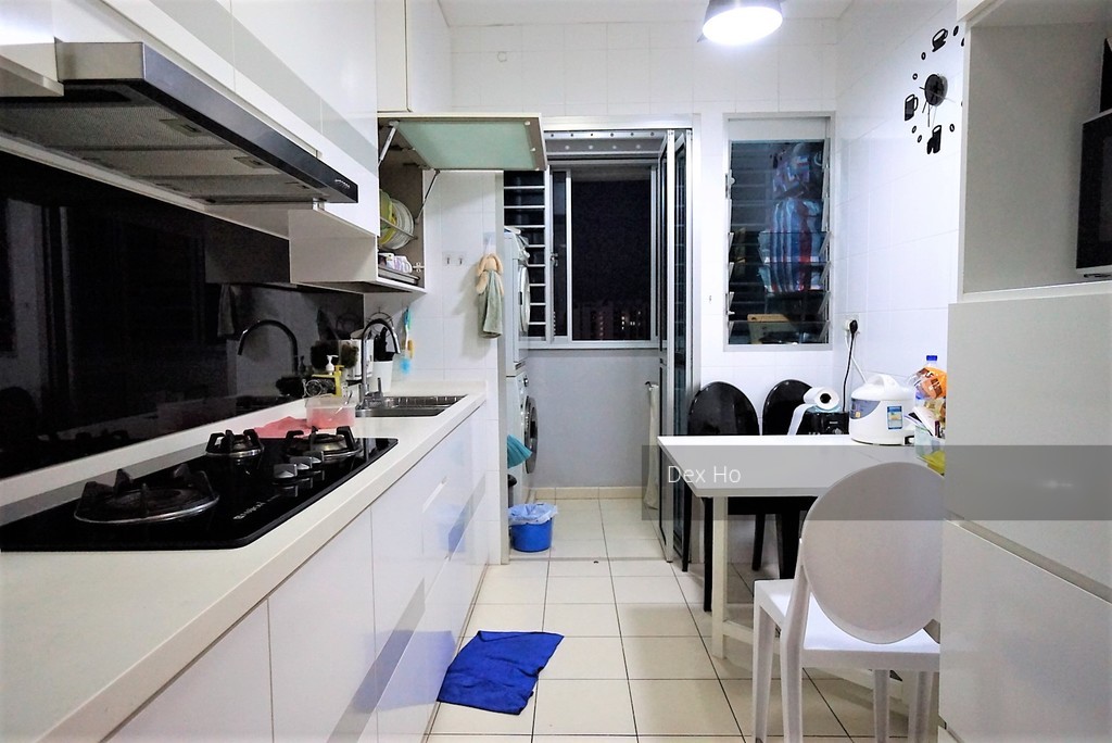 Blk 988B Buangkok Green (Hougang), HDB 4 Rooms #198401352